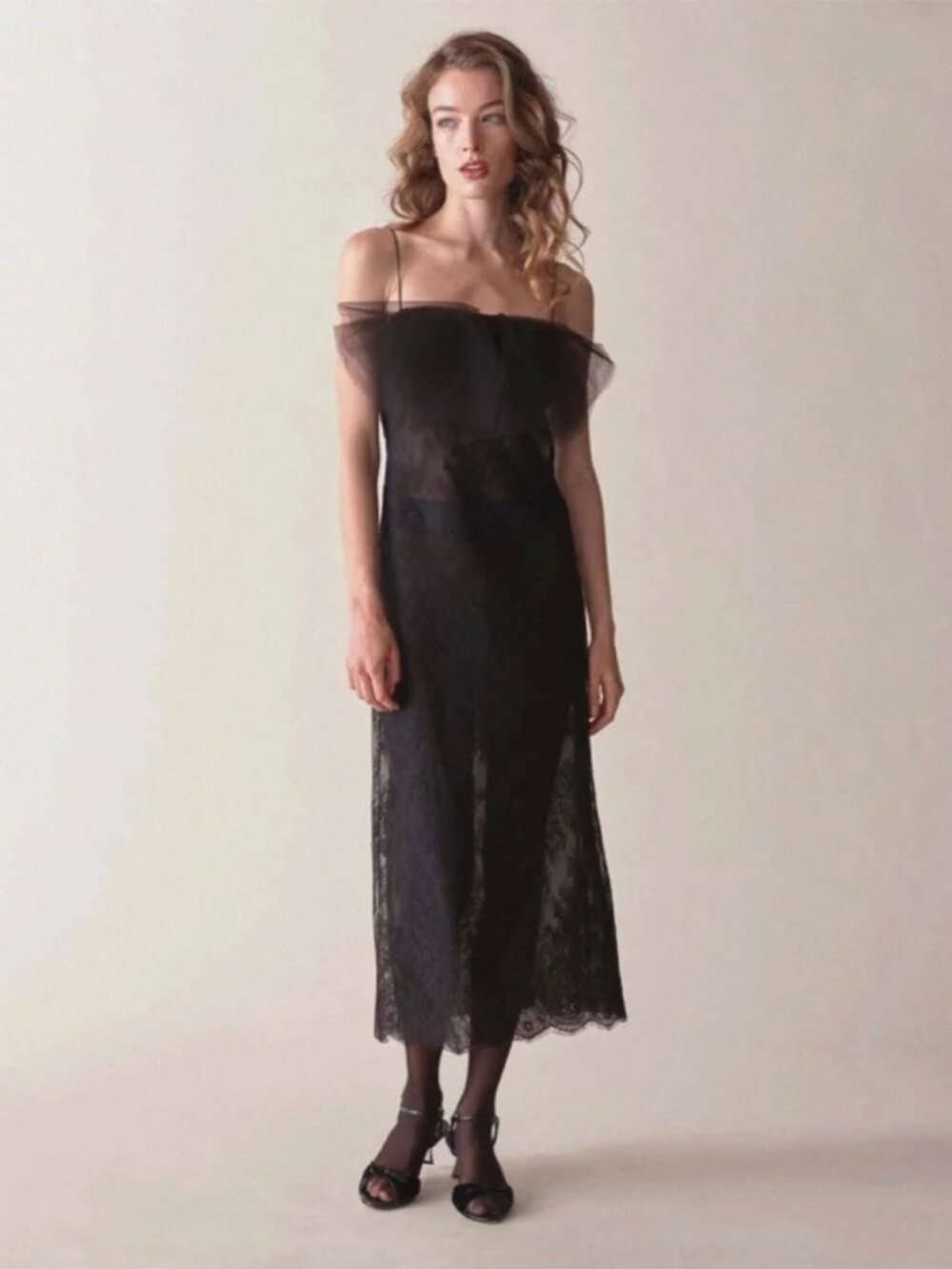 Dôen Aurina Dress in Black Lace Size L - Picture 5 of 8